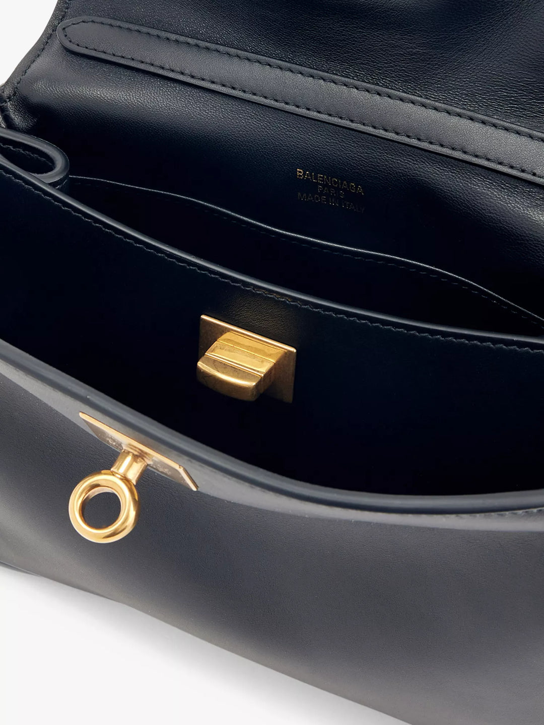 Fiorenza | Elegant and Timeless Handbag