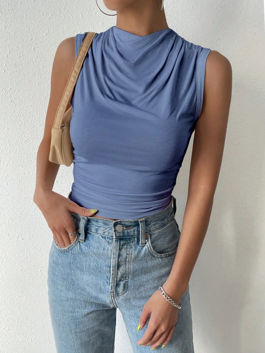 Myrthe | The Draped Top