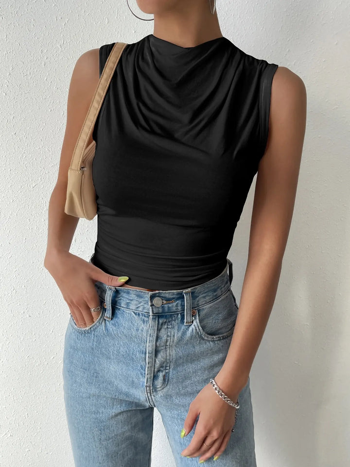 Myrthe | The Draped Top